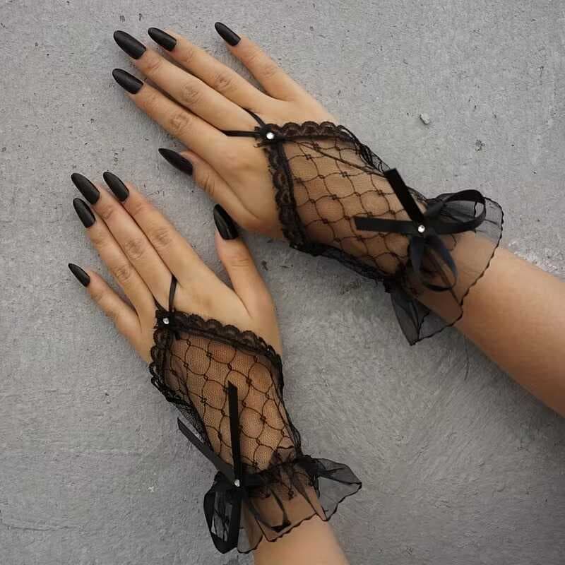 Siyah Dantel Fiyonklu Parmak Halkalı Kadın Eldiveni
