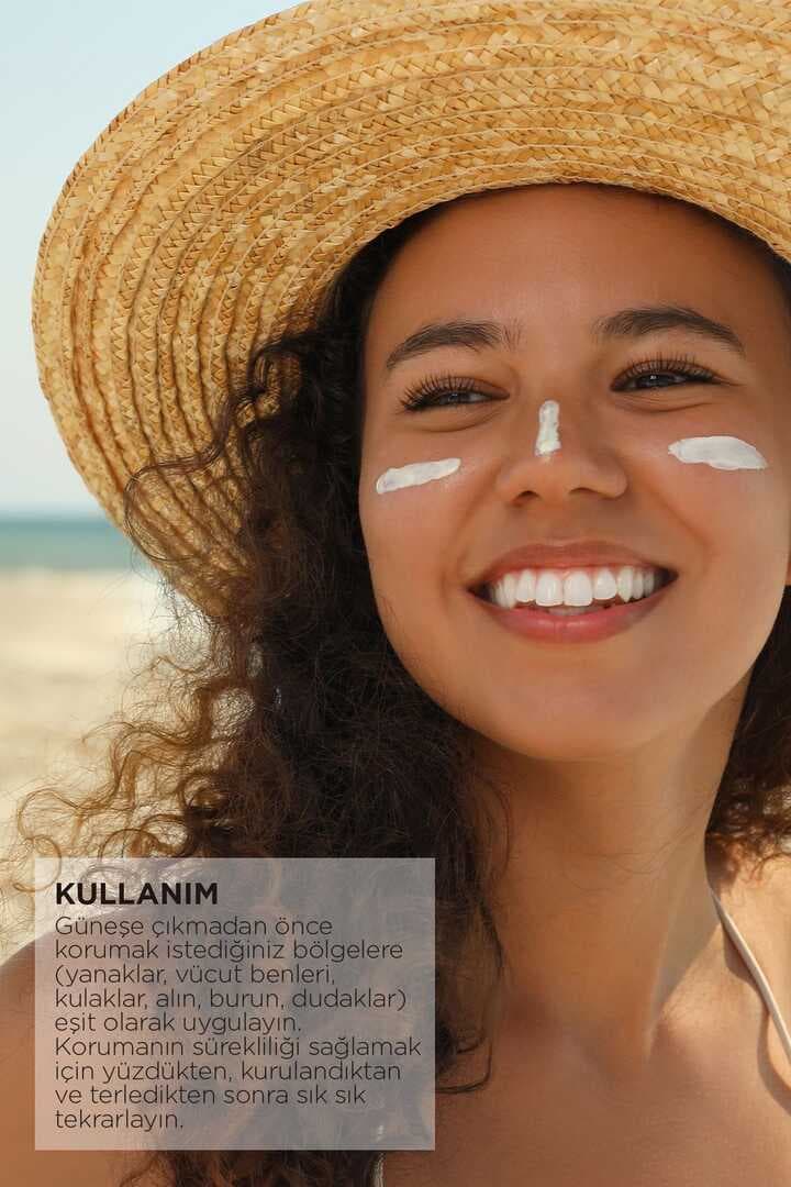 Bioxcin Sun Care Stick SPF 50 Hassas Bölgeler İçin Yüksek Korumalı Güneş Kremi