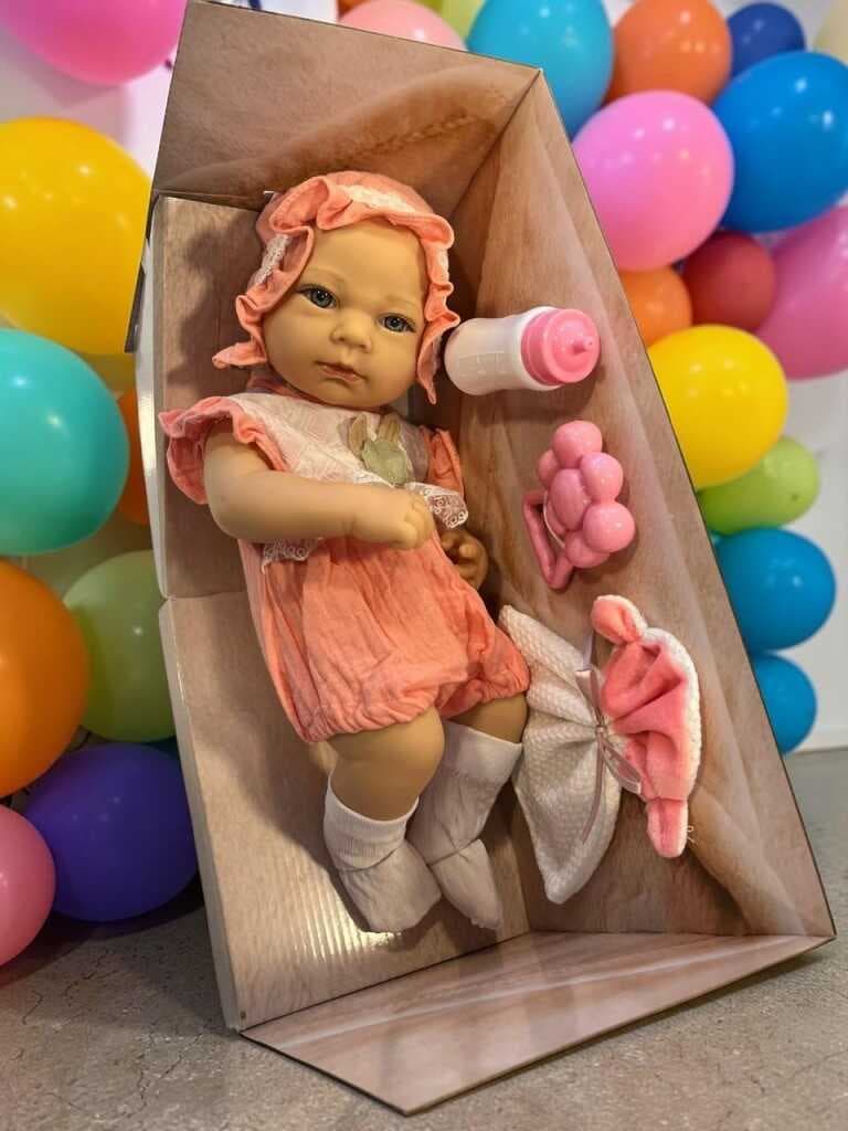 SH59998 40 CM TAM VİNİL BEBEK EMZİKLİ HAVLULU