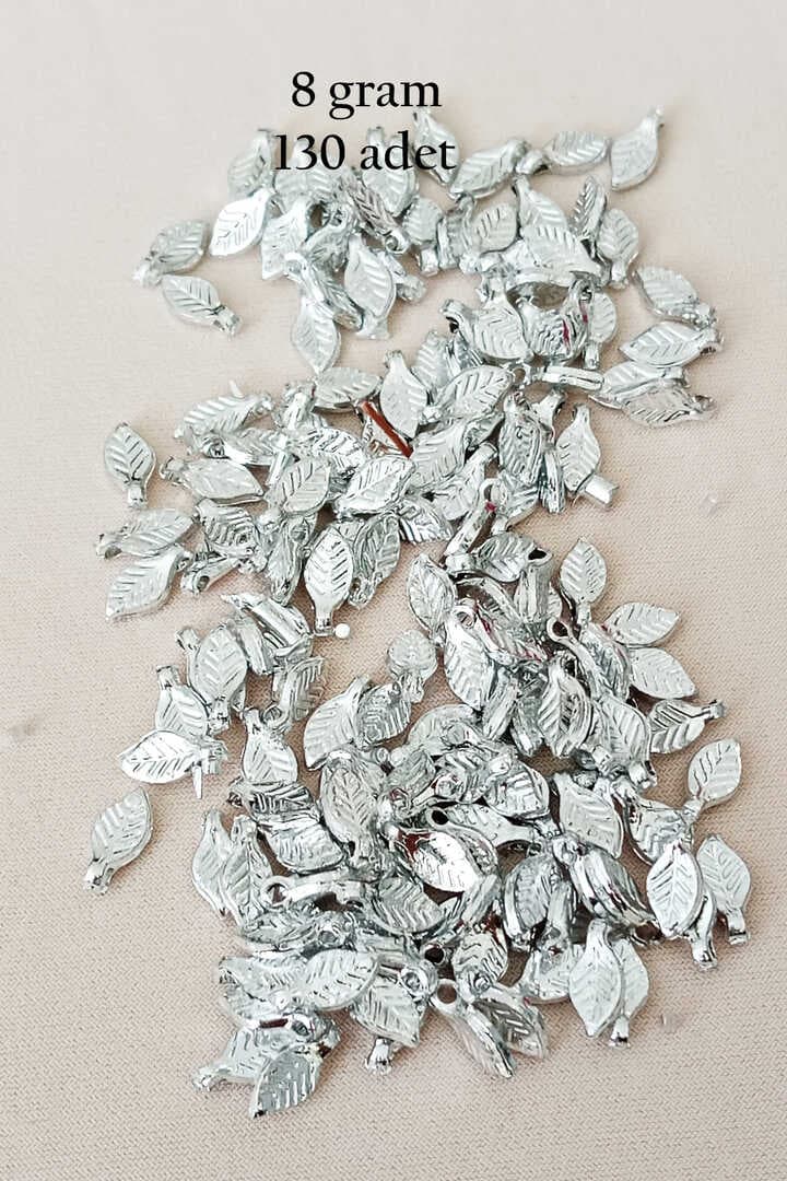 Oya Abiye Bileklik Kolye Pleksi Metalik Plastik Pul Gümüş Renk 8 gram 130 adet - BNC514