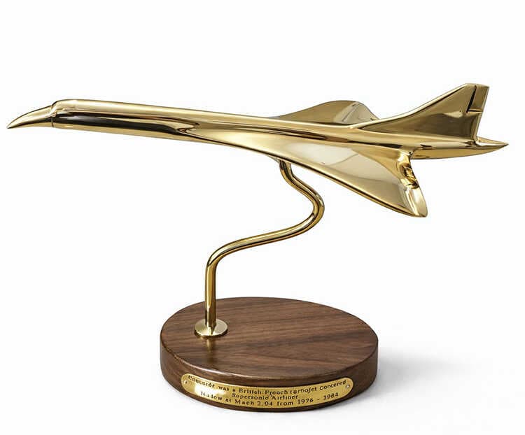 Concorde Pirinç Uçak