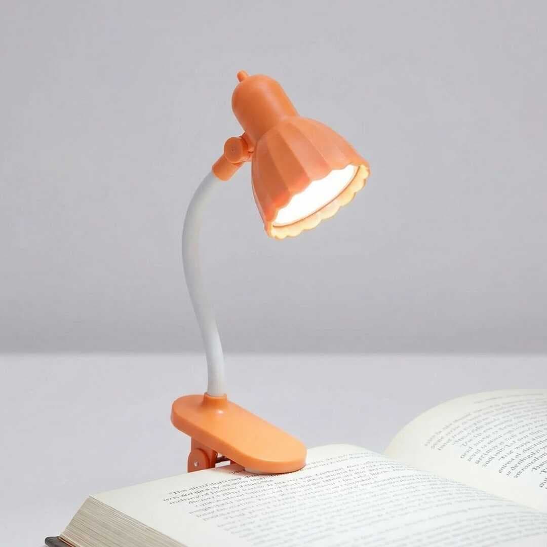 Lale Model Mandallı LED Kitap Okuma Lambası – Kıvrılabilir Esnek Gövdeli, Taşınabilir Gece Lambası &amp;amp; Masaüstü Okuma Işığı (5430)