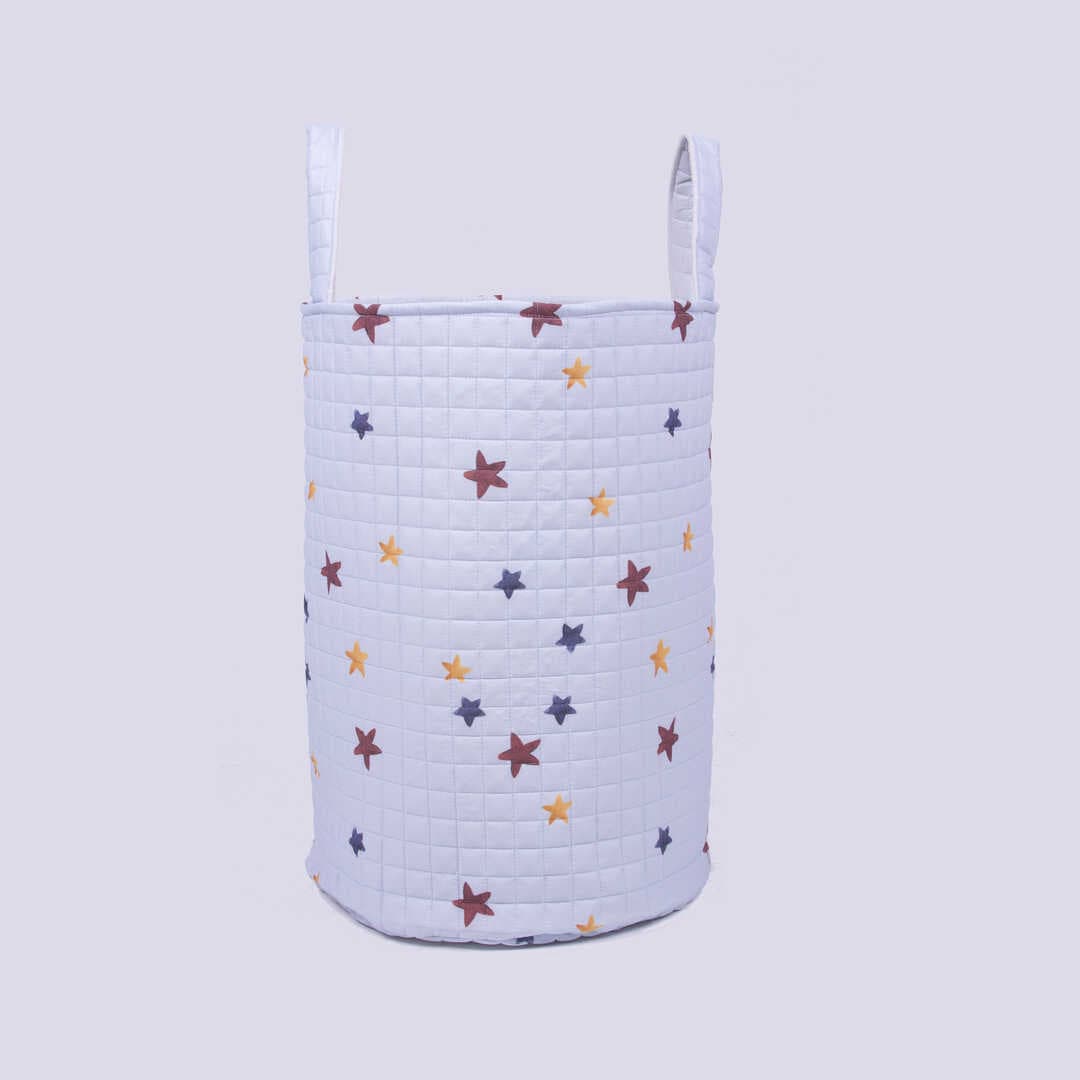 ARBABABY ORGANİK PAMUK BEBEK OYUNCAK VE ÇAMAŞIR SEPETİ - MAVİ RENK YILDIZ TEMALI