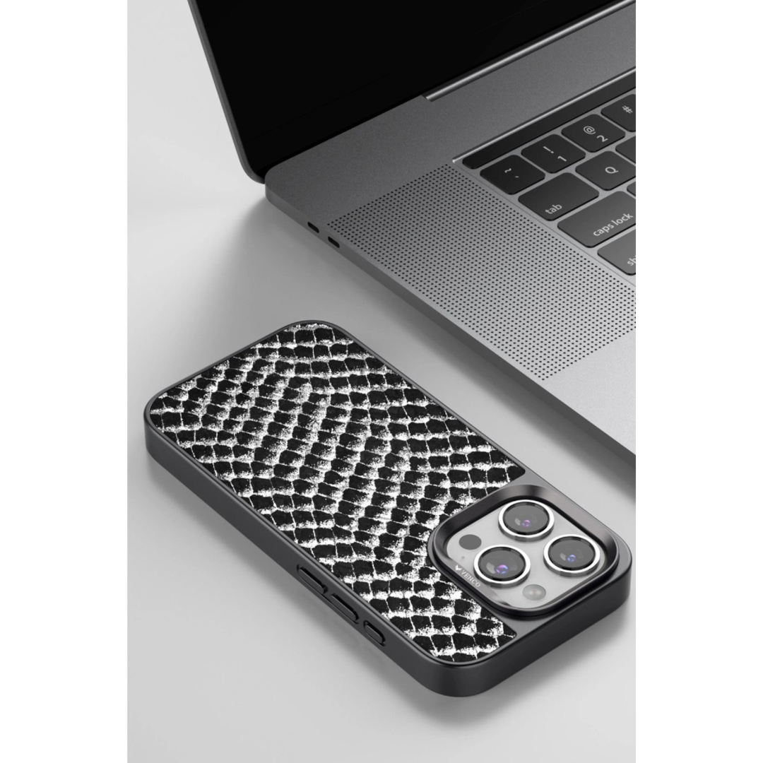 Venco Apple İphone 15 Pro Viper Kapak - Kahverengi