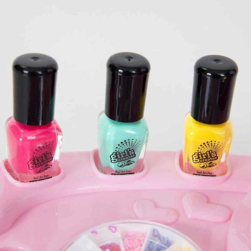 Nessiworld 4789 SUN-Işıklı Tırnak Tasarım Stüdyosu