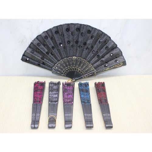 Plastik Pullu Yelpaze Siyah Renk