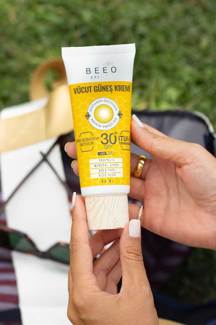 BEEO Apicare Propolisli Vücut Güneş Kremi 80 ml