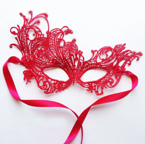 Kırmızı Renk Dantel Örgü İşlemeli Parti Maskesi Model 1 (5430)