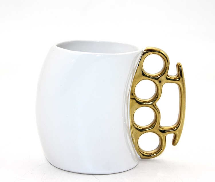 Porselen Muşta Tasarımlı Kupa Bardak Beyaz Renk