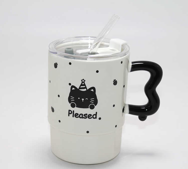 Sevimli Ayı Figürlü Pipetli Kapaklı Porselen Kupa Bardak