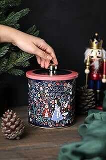 EVLE-Tales Desenli Yuvarlak Metal Saklama Kabı, Erzak Saklama Kabı - Organizer Kutu 14 Cm X 15 Cm (Tales Alices)