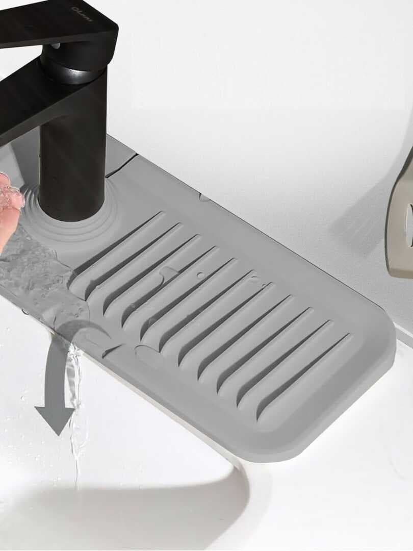 Elastik Mutfak Banyo Musluk Matı Düzenleyici Kaydırmaz Taban Organizer Lavabo Kenar Matı (477477)