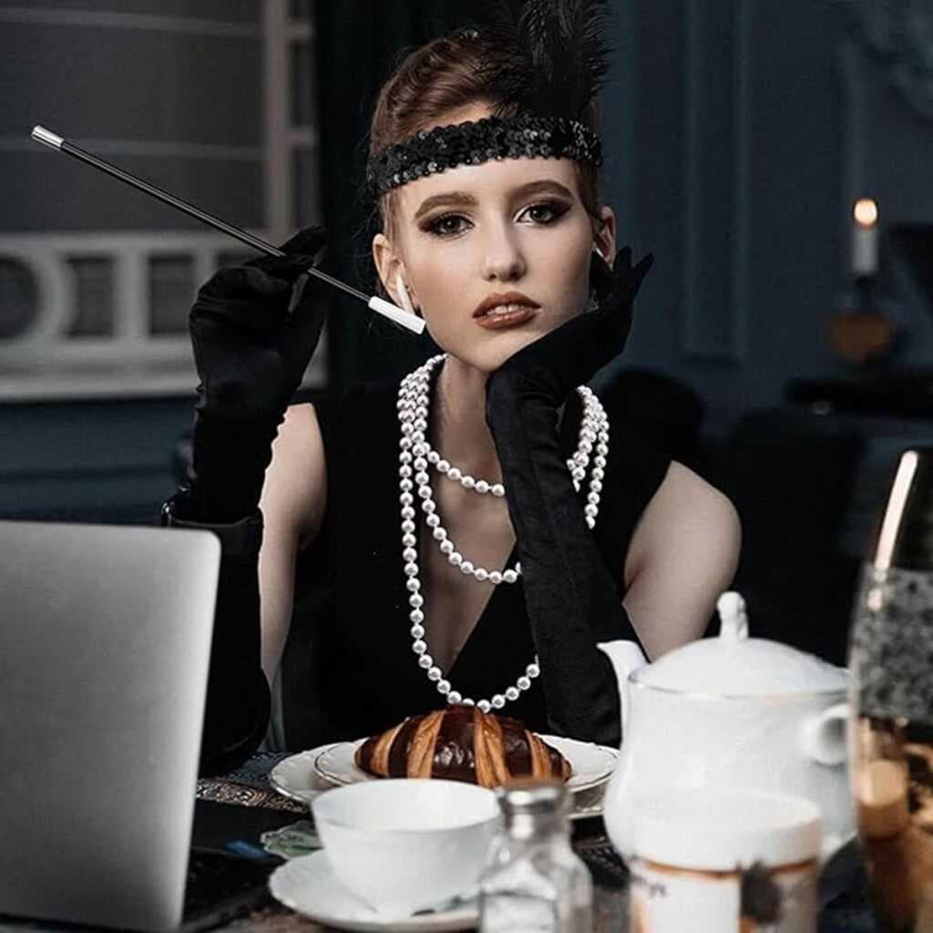 Gatsby Aksesuar Seti – Siyah Charleston Saç Bandı, Uzun Eldiven &amp; Sigaralık