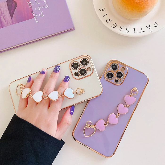 Ally iPhone 13 Pro Max 6.7inç Kılıf Kalp Bileklik Tutuculu Lüx Silikon Askılı Kılıf-(5775)